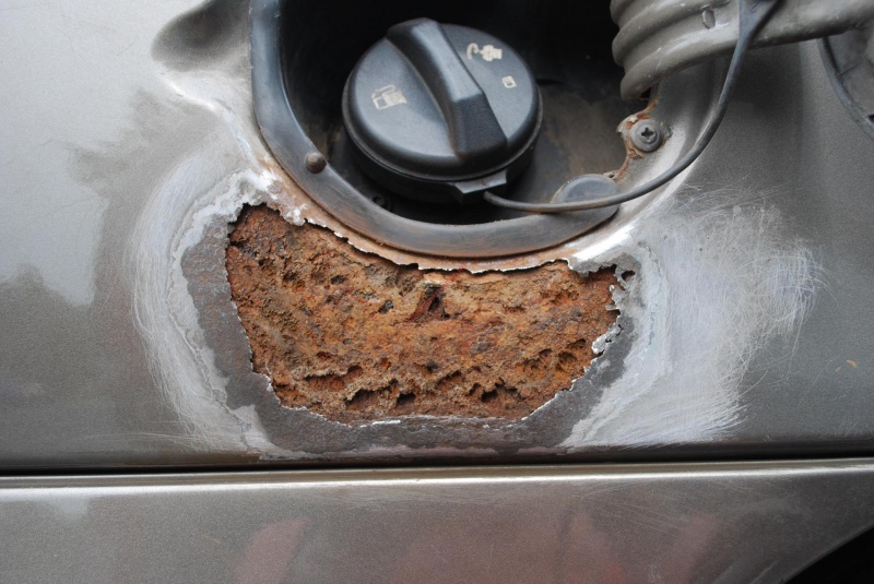 Как удалить ржавчину с кузова автомобиля – способы борьбы без сложного ремонта